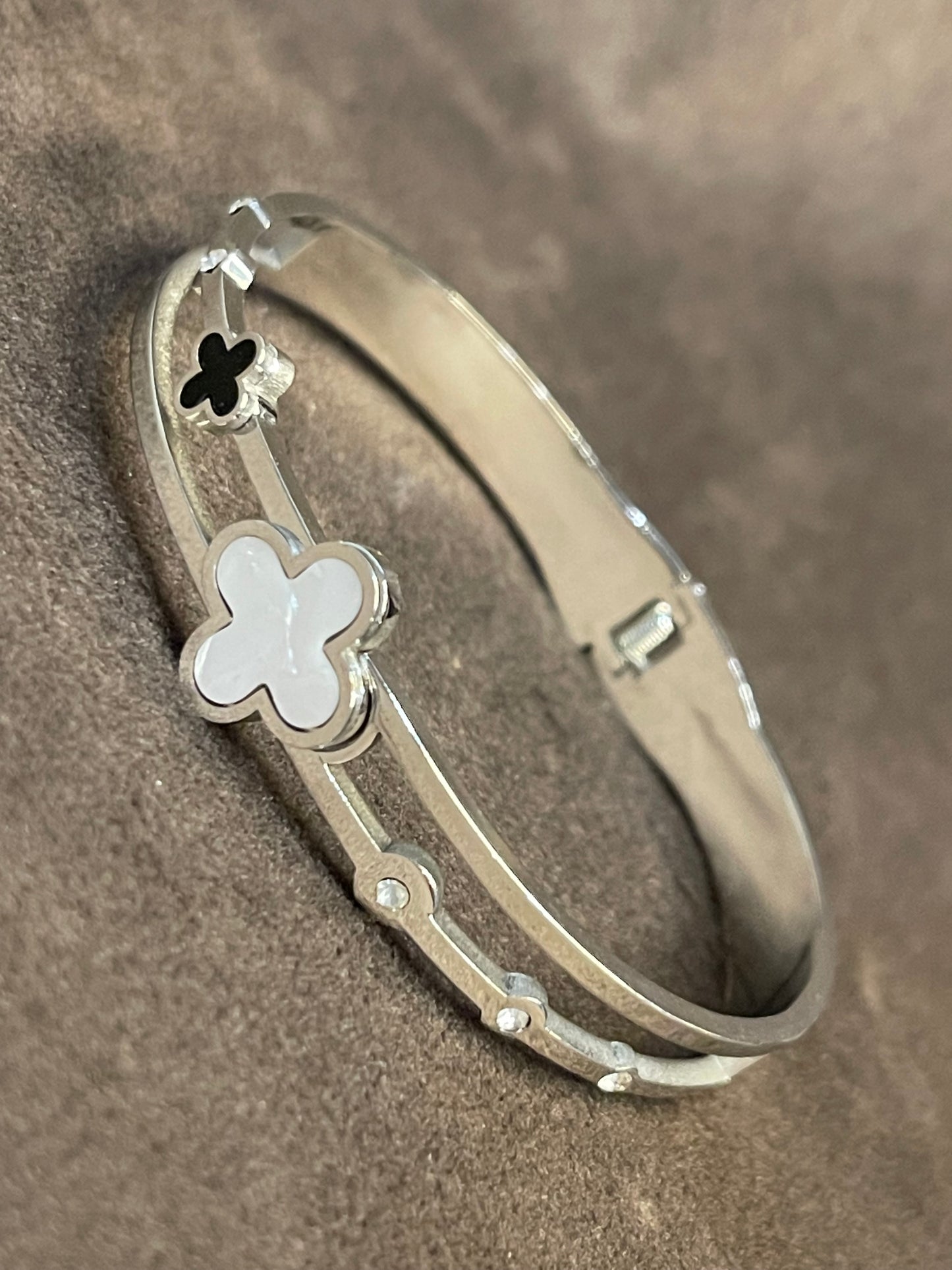 Silver Bangle with Clover Motifs