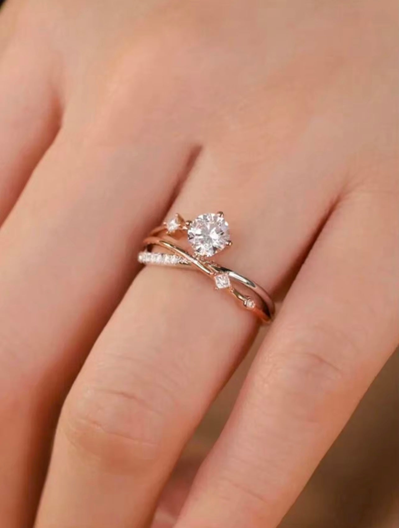 Classic style gemstone Ring