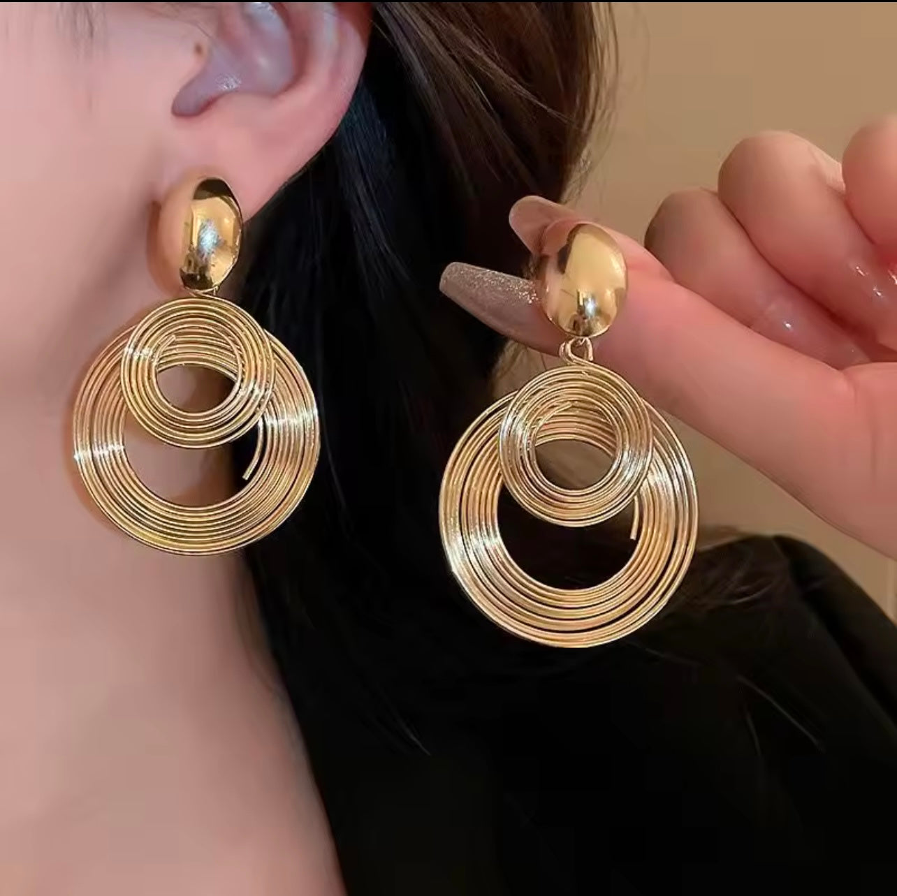 Multi layer circle hoop dangle earrings