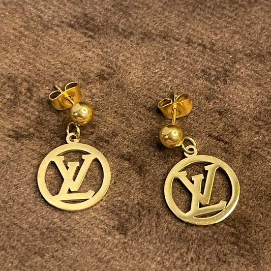 Gold Earings with interlocking