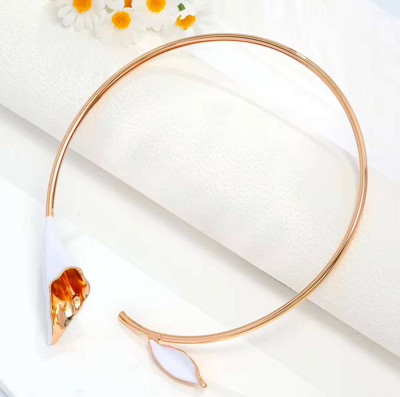 Women's flower choker Necklace