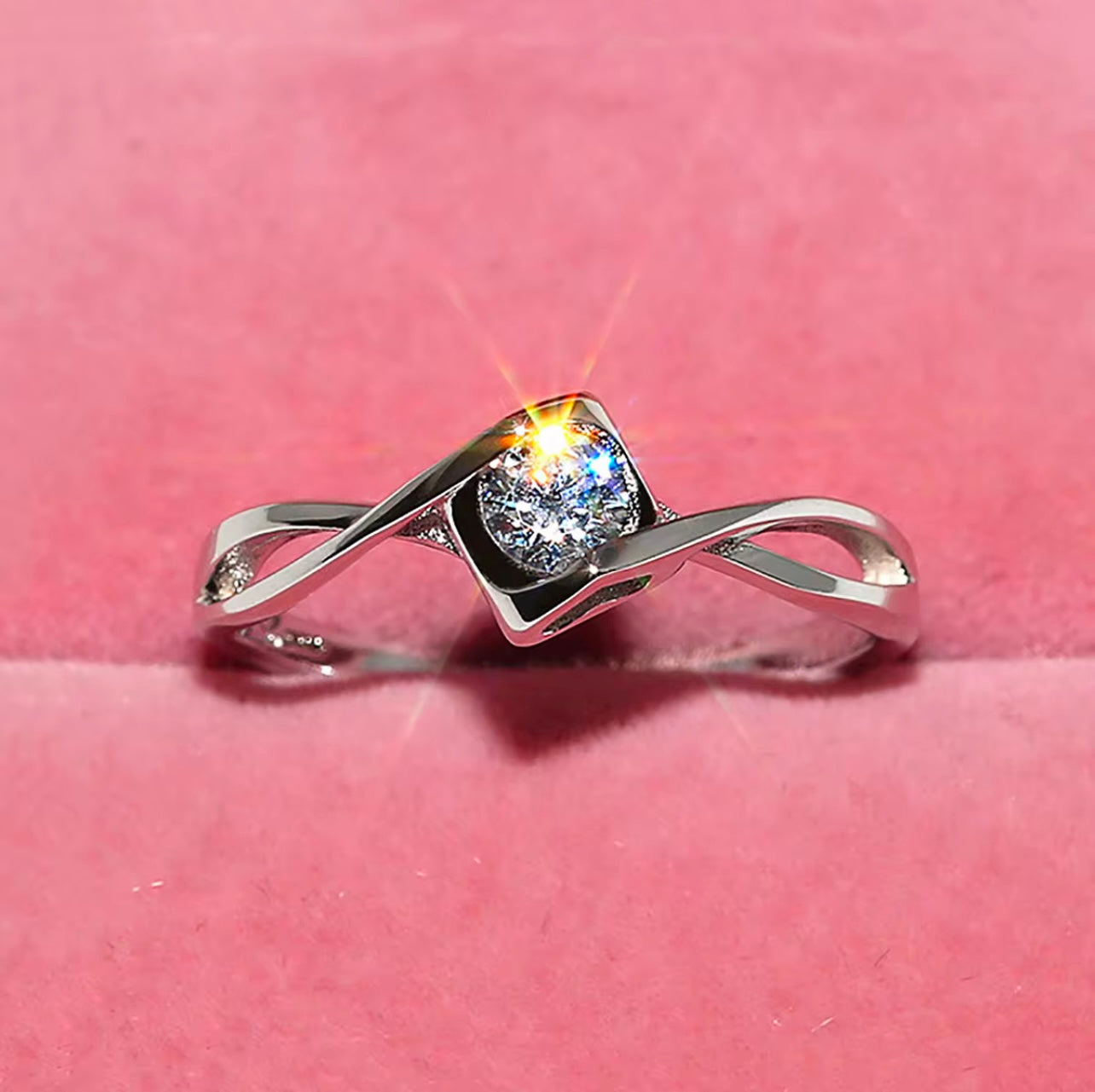 Cubic zirconia hollow cross design Ring